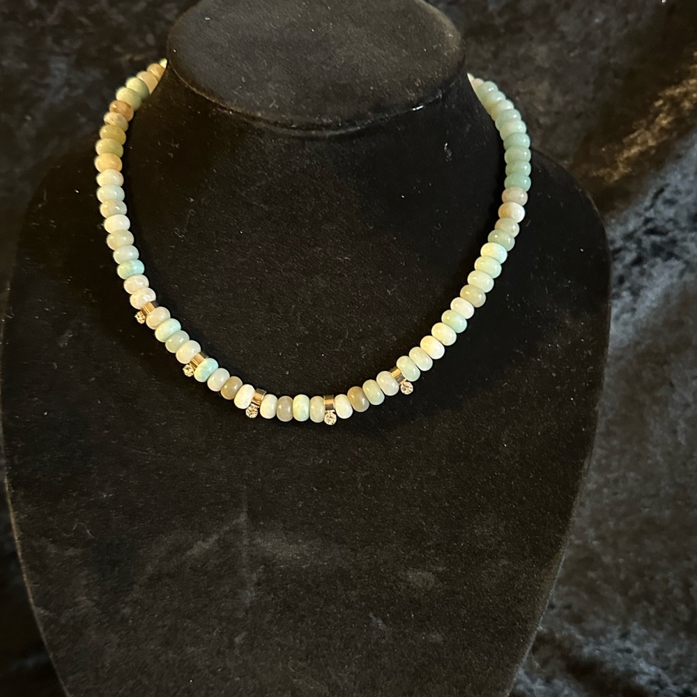 NWT Anne Marie Green, Cream, and Gold Beaded Necklace